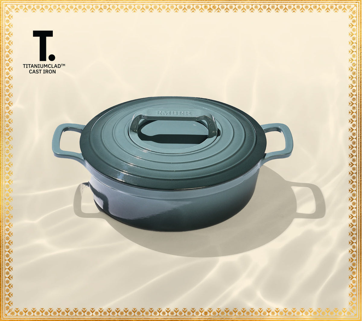 TitaniumClad™  Cast Iron Dutch Oven 27cm - Ocean