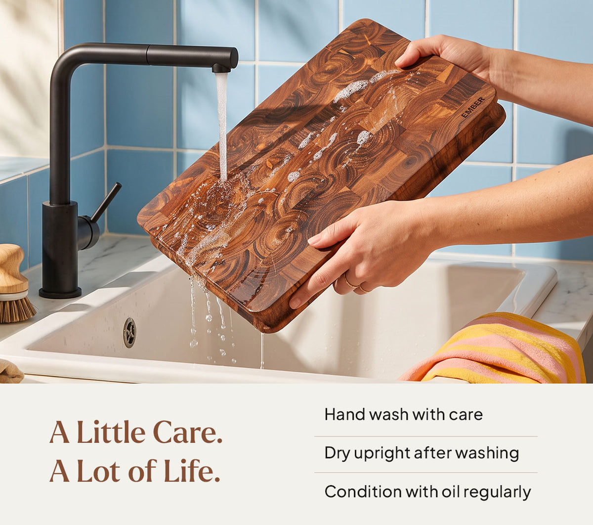 Ember Acacia Chopping Board - Small - Wood