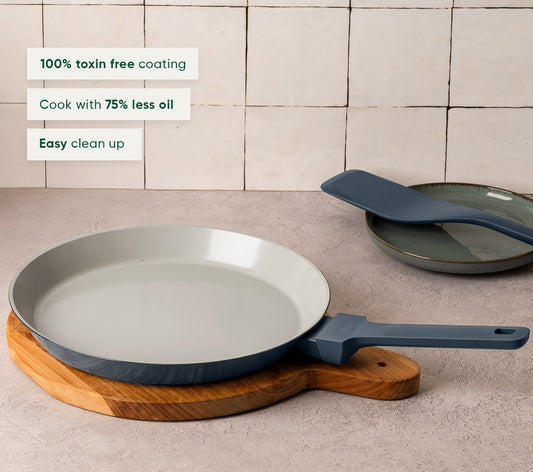 Flat Pan 28 cm - Nilgiri Blue