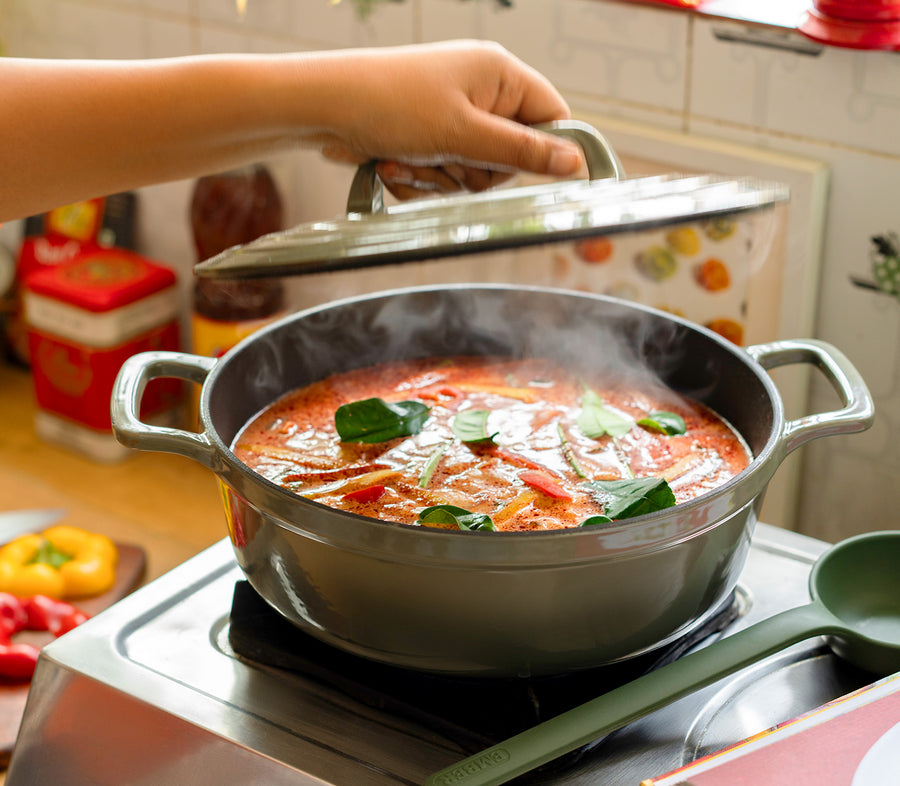Safe for acidic cooking