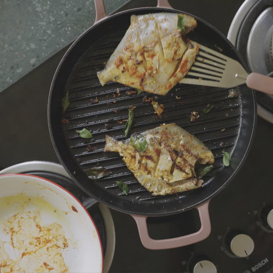 Pre-Seasoned Cast Iron Grill Pan 27cm - Jaipur Terracotta
